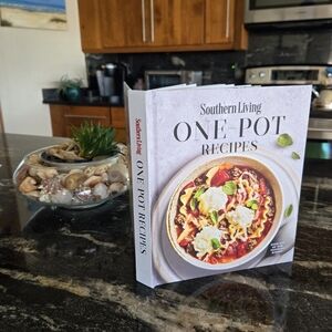 Southern Living 2025 One Pot Recipes Cookbook